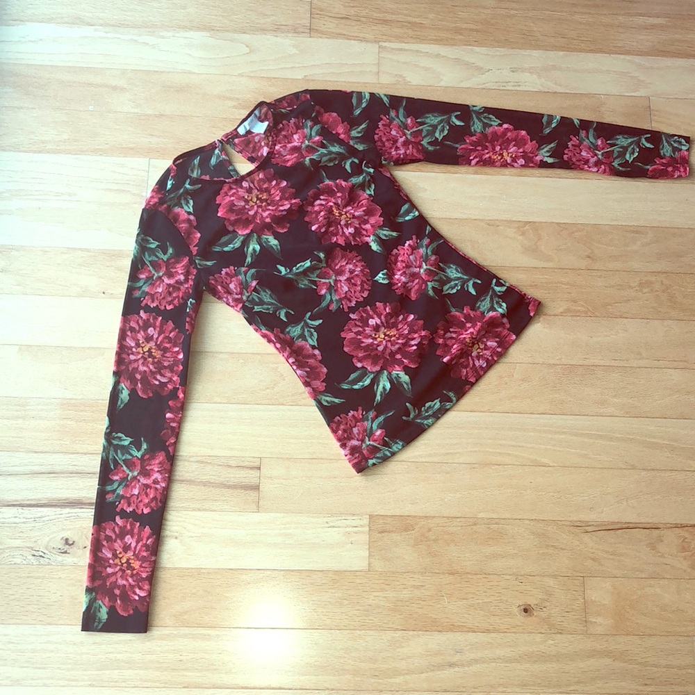 Floral long-sleeved sheer top